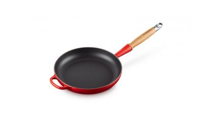 LE CREUSET BRAADPAN GIETIJZER 24CM ROOD